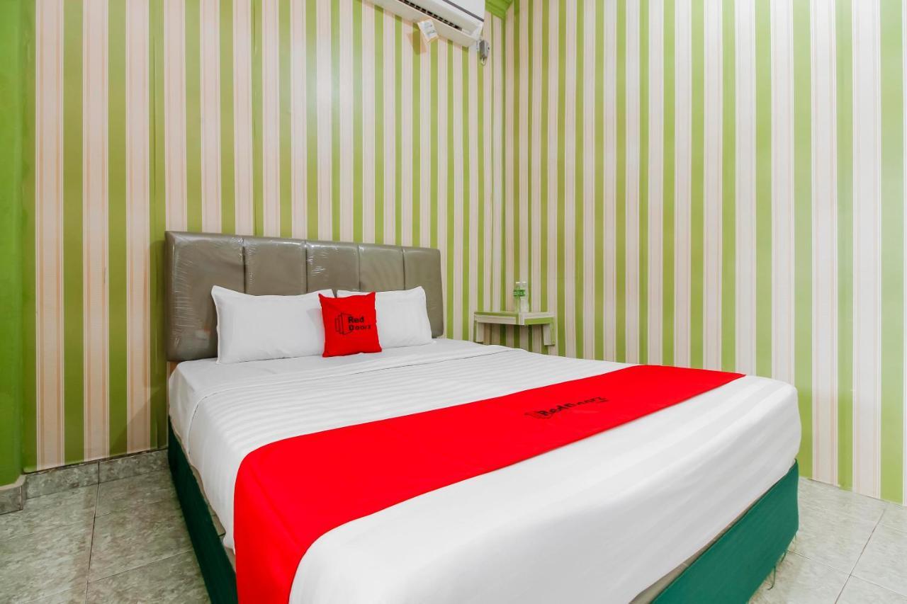 Oyo 2186 Esbe Hotel Syariah Tanjung Pandan Dış mekan fotoğraf