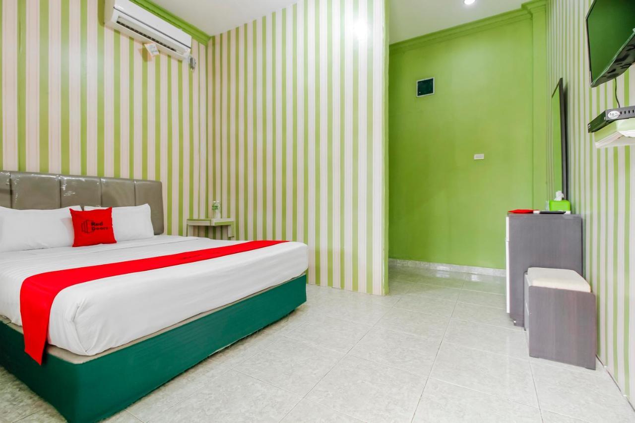 Oyo 2186 Esbe Hotel Syariah Tanjung Pandan Dış mekan fotoğraf
