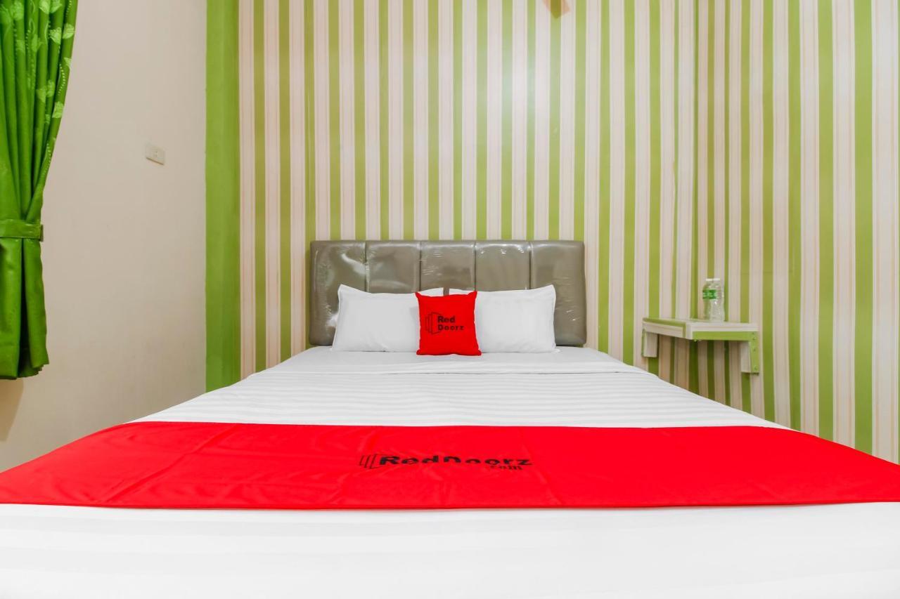Oyo 2186 Esbe Hotel Syariah Tanjung Pandan Dış mekan fotoğraf