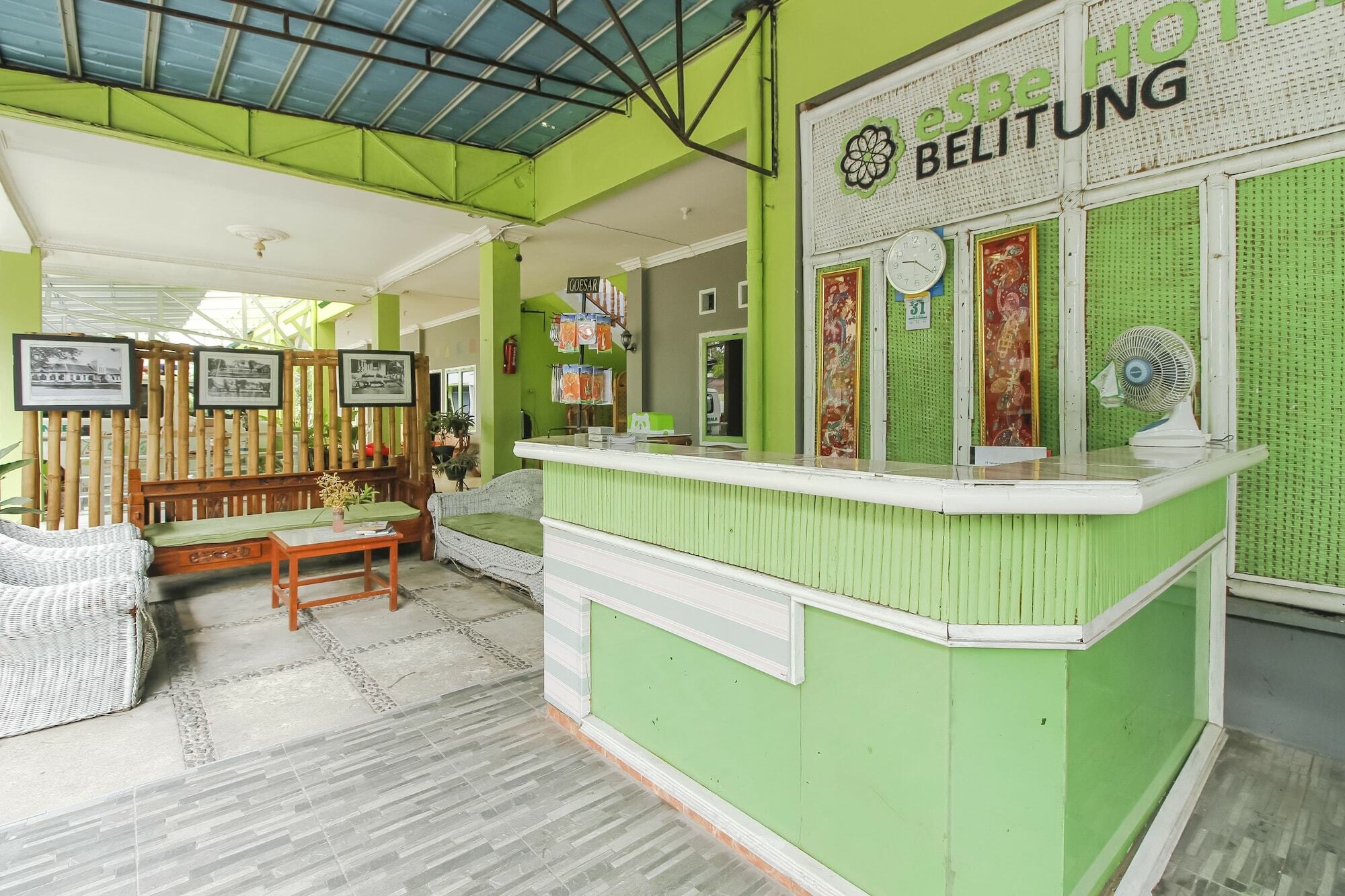 Oyo 2186 Esbe Hotel Syariah Tanjung Pandan Dış mekan fotoğraf