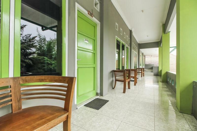 Oyo 2186 Esbe Hotel Syariah Tanjung Pandan Dış mekan fotoğraf