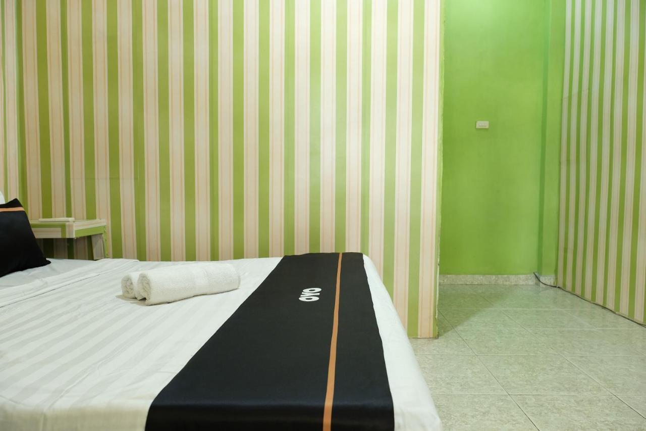 Oyo 2186 Esbe Hotel Syariah Tanjung Pandan Dış mekan fotoğraf