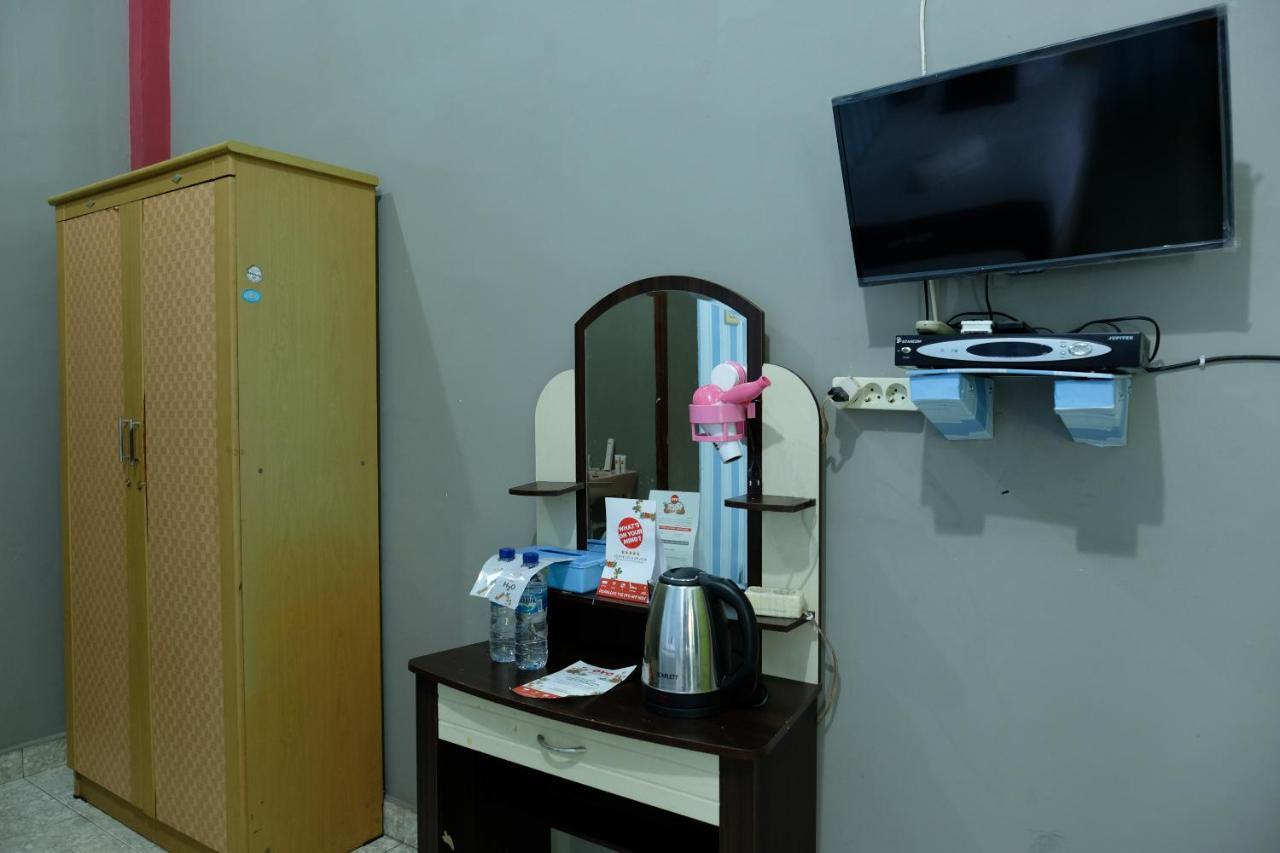 Oyo 2186 Esbe Hotel Syariah Tanjung Pandan Dış mekan fotoğraf